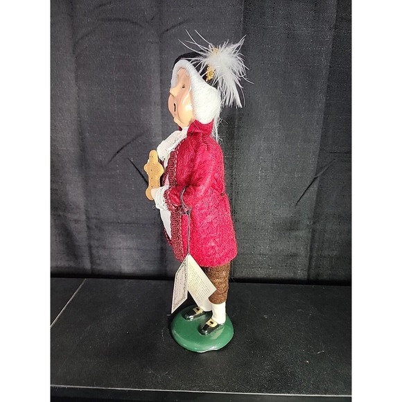 BYERS CHOICE 1996 CRIES OF LONDON GINGERBREAD VENDOR CAROLER SIGNED - Picture 2 of 7